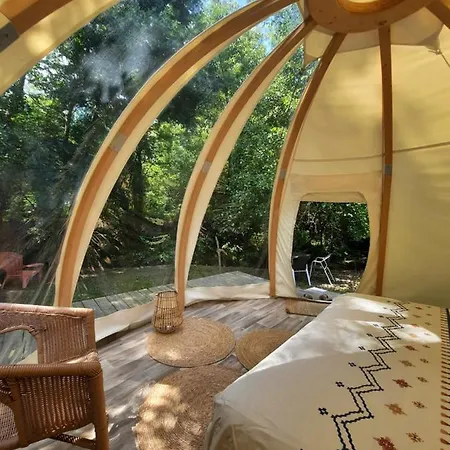 Camping Wigwam 2 Domaine Du Pas De L'âne Mios