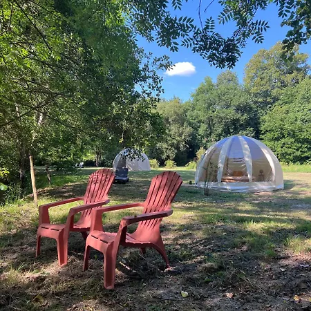 La Wigwam Blanche Du Domaine Du Pas De L'ane Campeggio Mios